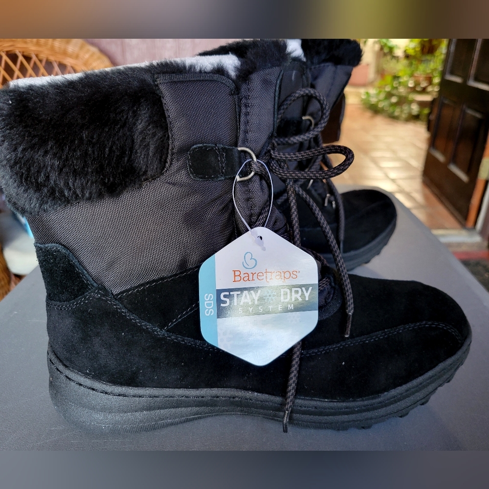 Baretraps stayed dry system women's boots black size 10 M